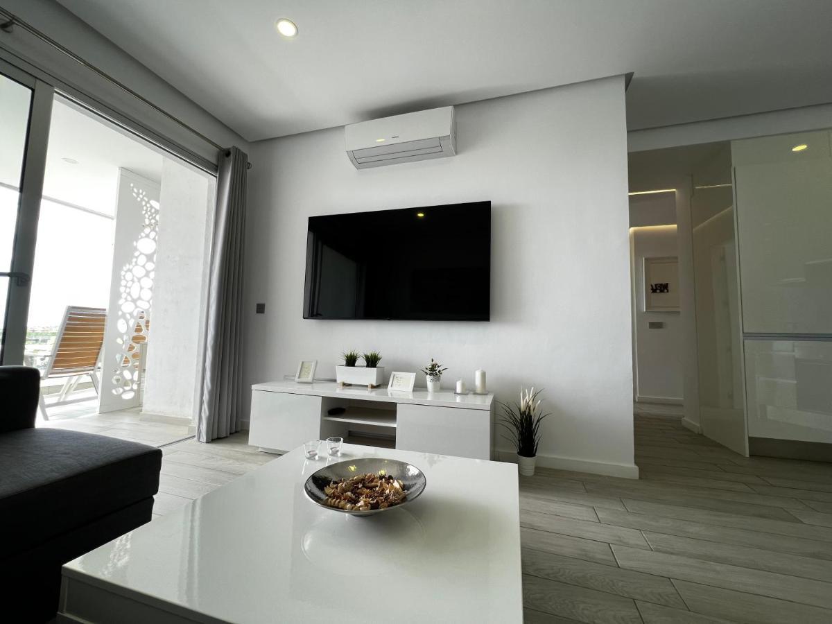 Ocean Garden Sunset Apartment - Heated Swimming Pool Free Wifi Адехе Екстериор снимка