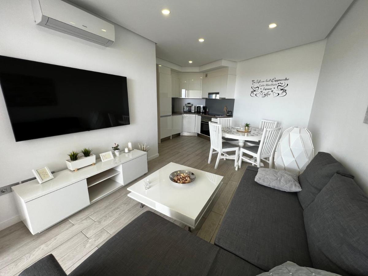 Ocean Garden Sunset Apartment - Heated Swimming Pool Free Wifi Адехе Екстериор снимка